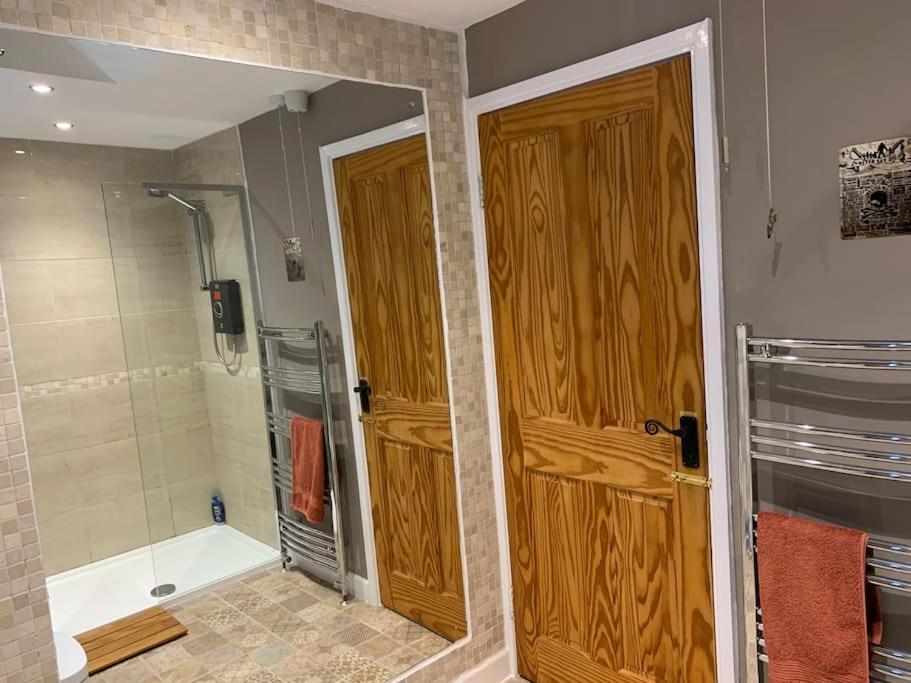 Bear Cottage, Tyn Y Cwm Apartment *